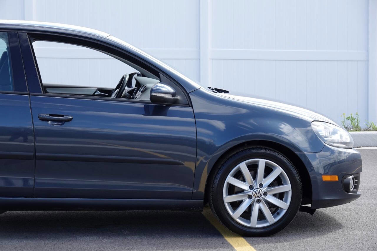 Used 2012 Volkswagen Golf TDI FWD image 29