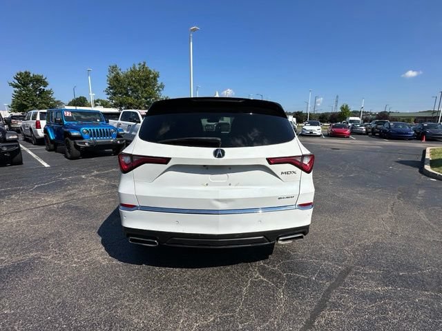 Used 2023 Acura MDX w/ Technology Package AWD/4WD image 9