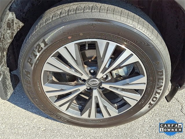 Used 2023 Nissan Rogue SV image 11