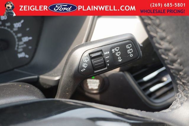 Used 2022 Ford Escape SEL image 26