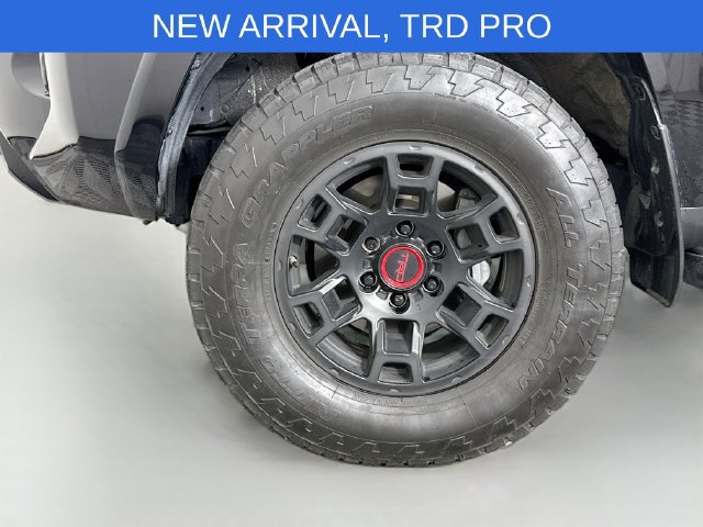 Used 2022 Toyota 4Runner TRD Pro AWD/4WD image 31