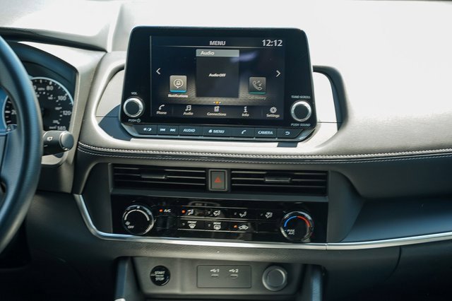 New 2026 Nissan Rogue S image 14