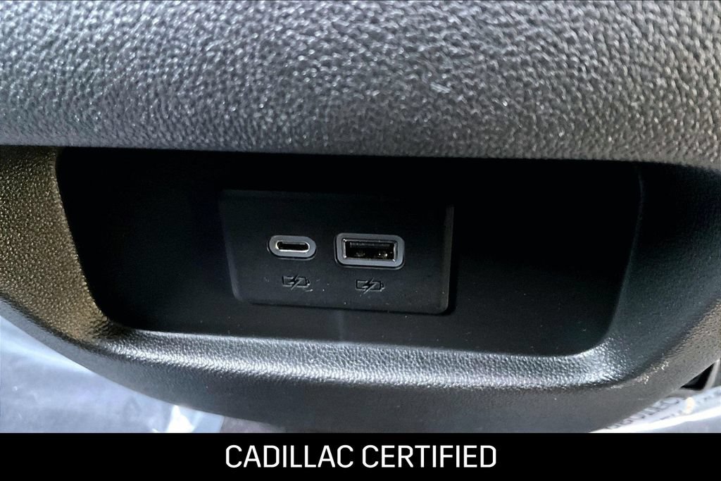 Used 2023 Cadillac XT5 Luxury w/ LPO, Floor Liner Package AWD/4WD image 35