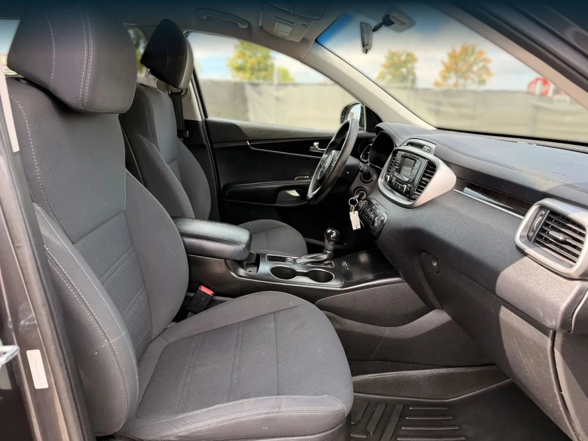 Used 2017 Kia Sorento AWD image 18