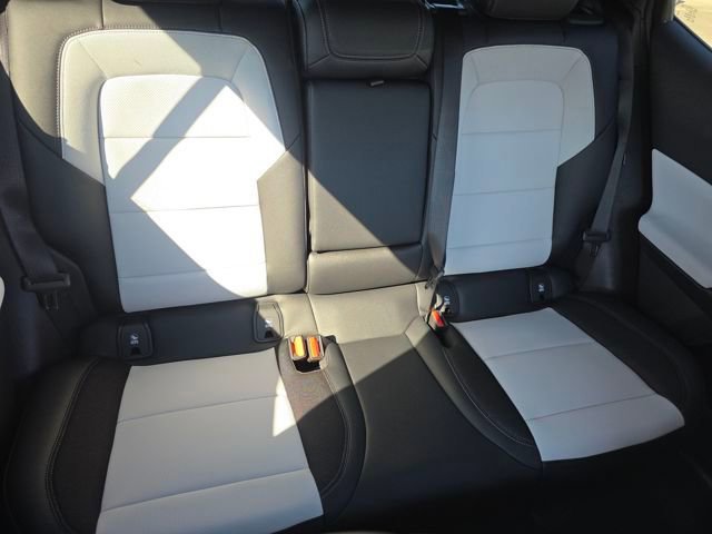 New 2026 Chevrolet Equinox EV LT image 24