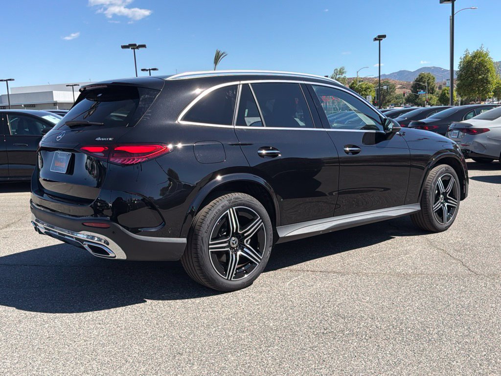 Used 2026 Mercedes-Benz GLC 300 4MATIC image 7