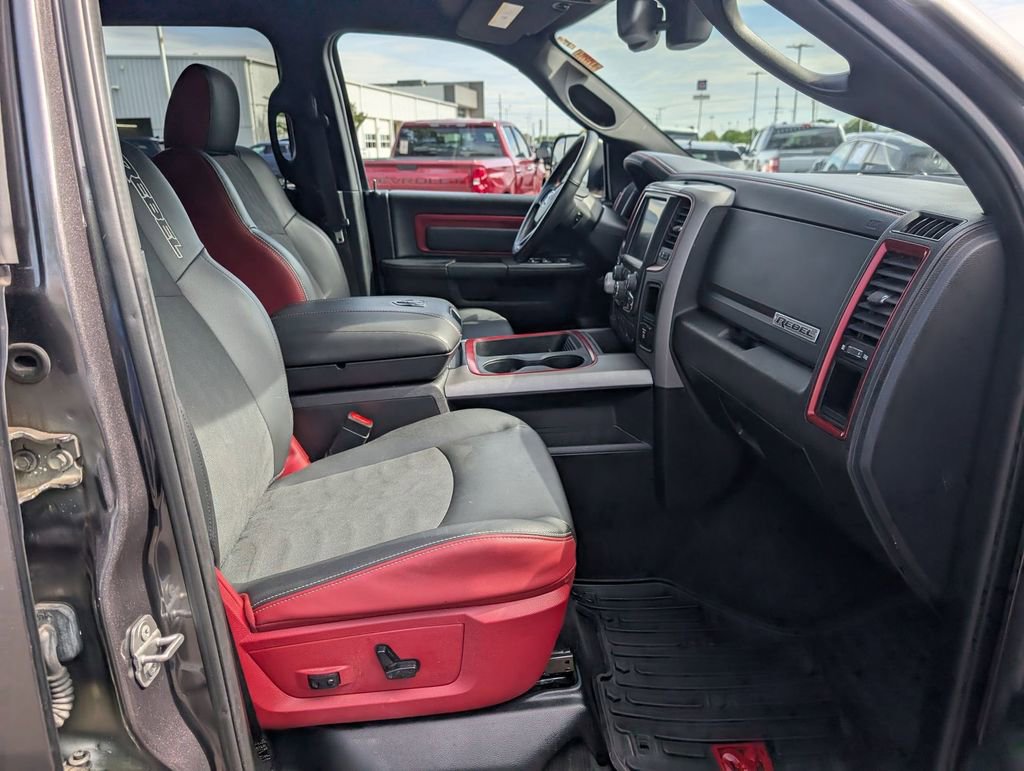Used 2017 RAM 1500 Rebel w/ Luxury Group AWD/4WD image 21