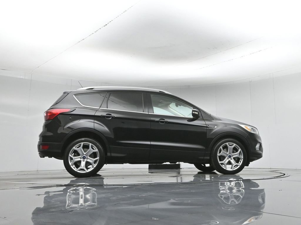 Certified 2019 Ford Escape Titanium image 8