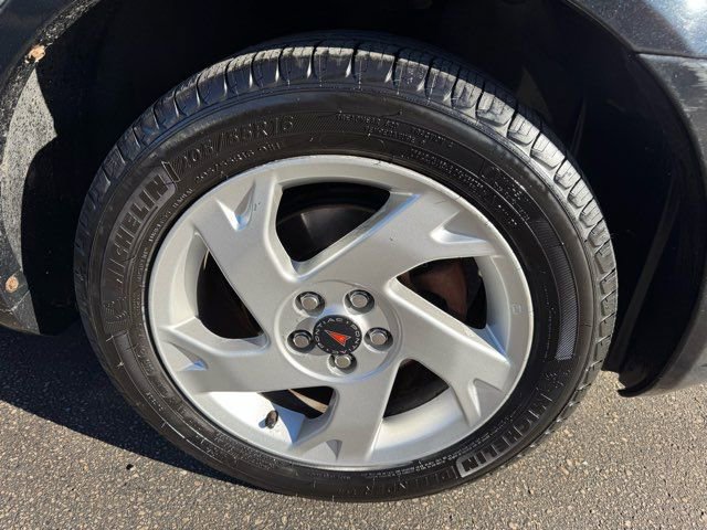 Used 2003 Pontiac Vibe image 30