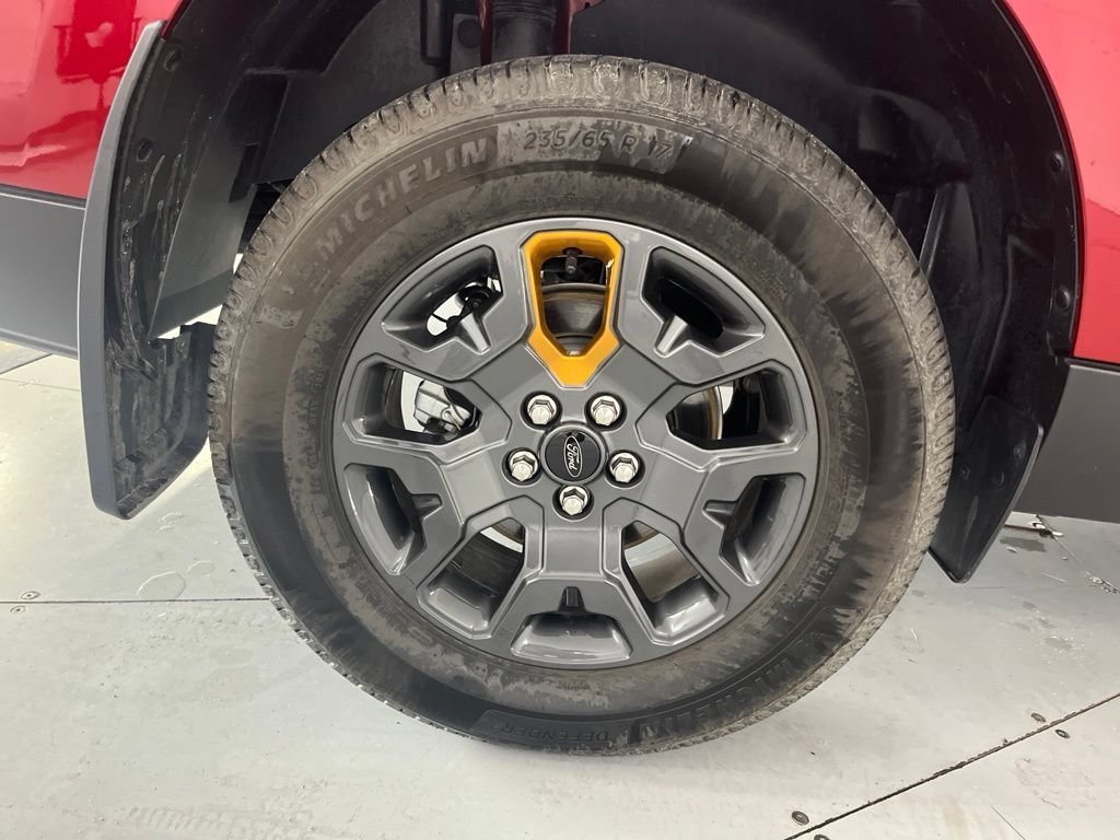 Used 2025 Ford Maverick Tremor AWD/4WD image 15