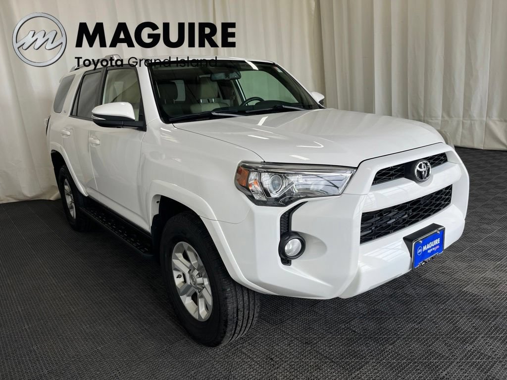 Used 2018 Toyota 4Runner SR5 Premium AWD/4WD image 33