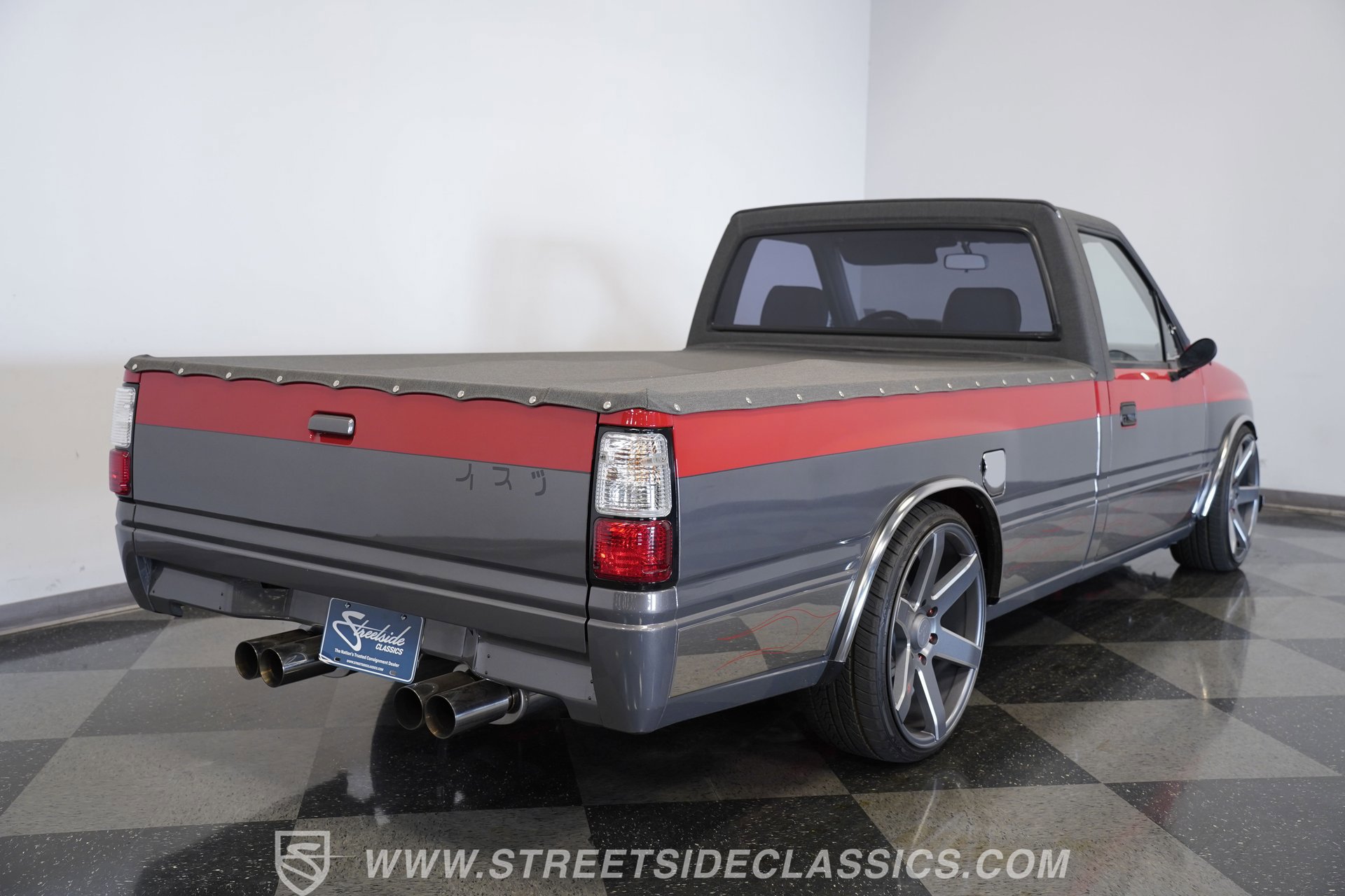 Used 1989 Isuzu Pickup S image 11