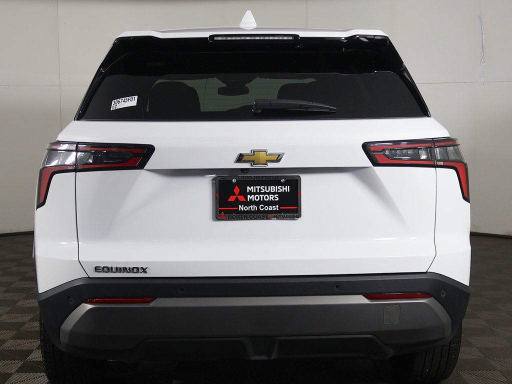 Used 2026 Chevrolet Equinox LT FWD image 13