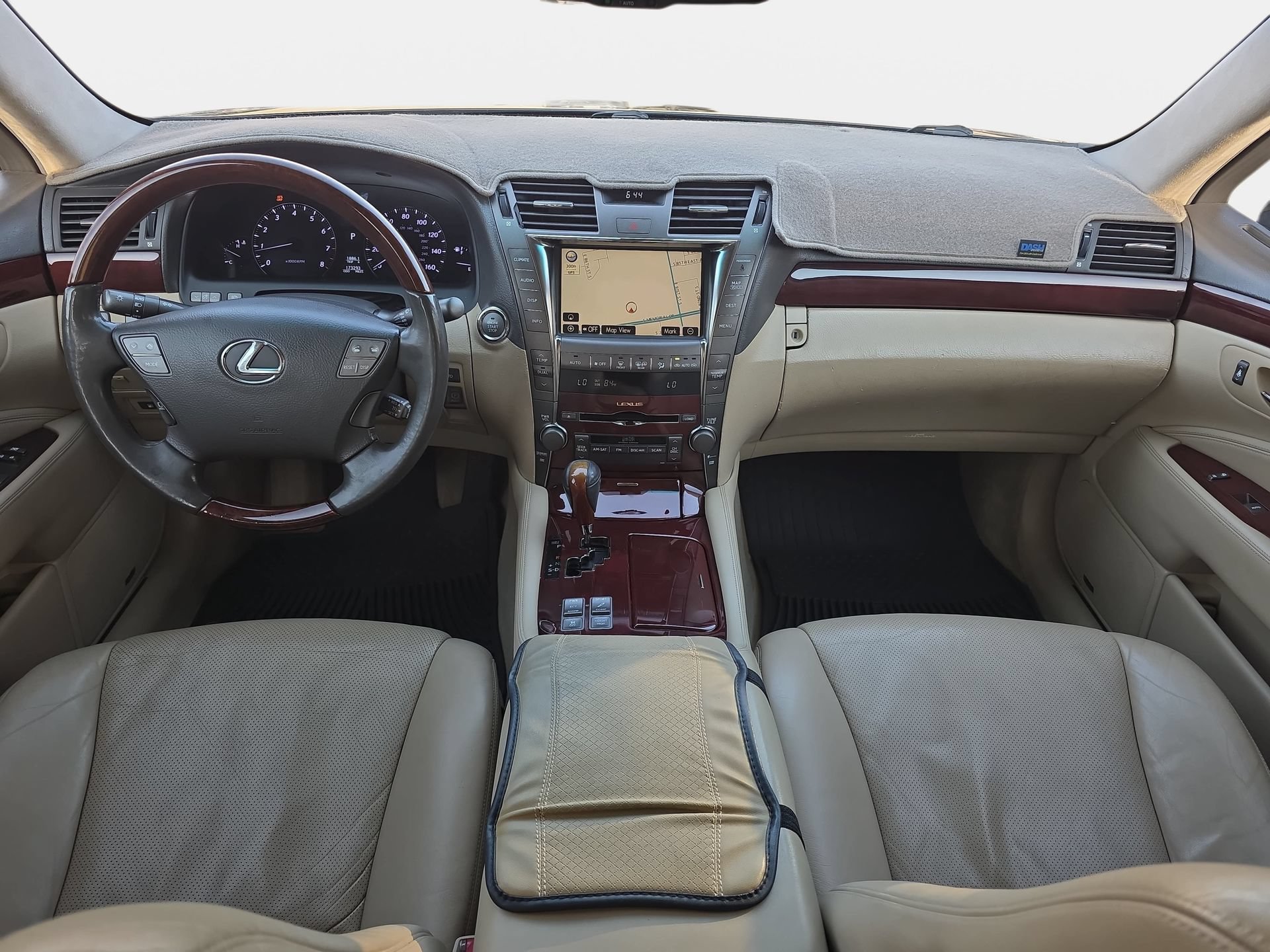 Used 2007 Lexus LS 460 L w/ Luxury Pkg RWD image 9