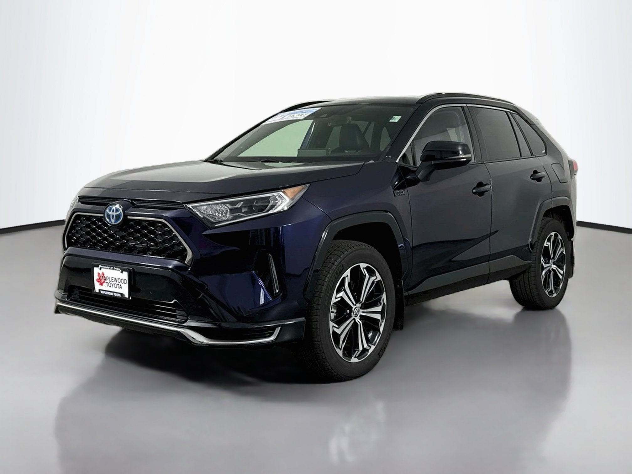 Certified 2021 Toyota RAV4 XSE w/ Weather Package AWD/4WD image 3