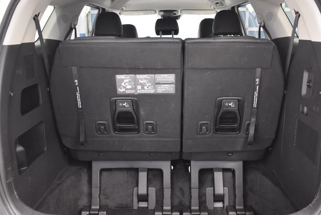 Used 2026 Kia Carnival FWD image 16