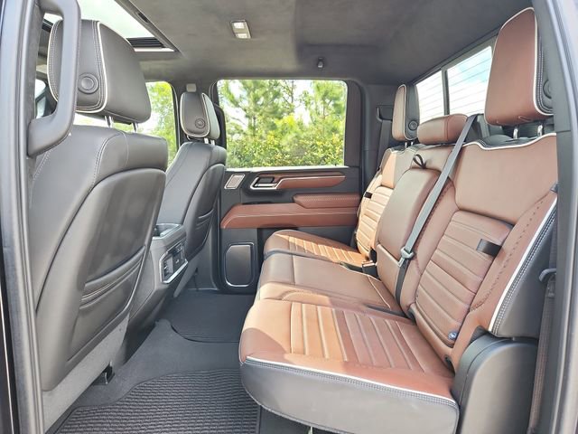 Certified 2024 GMC Sierra 3500 Denali Ultimate AWD/4WD image 6