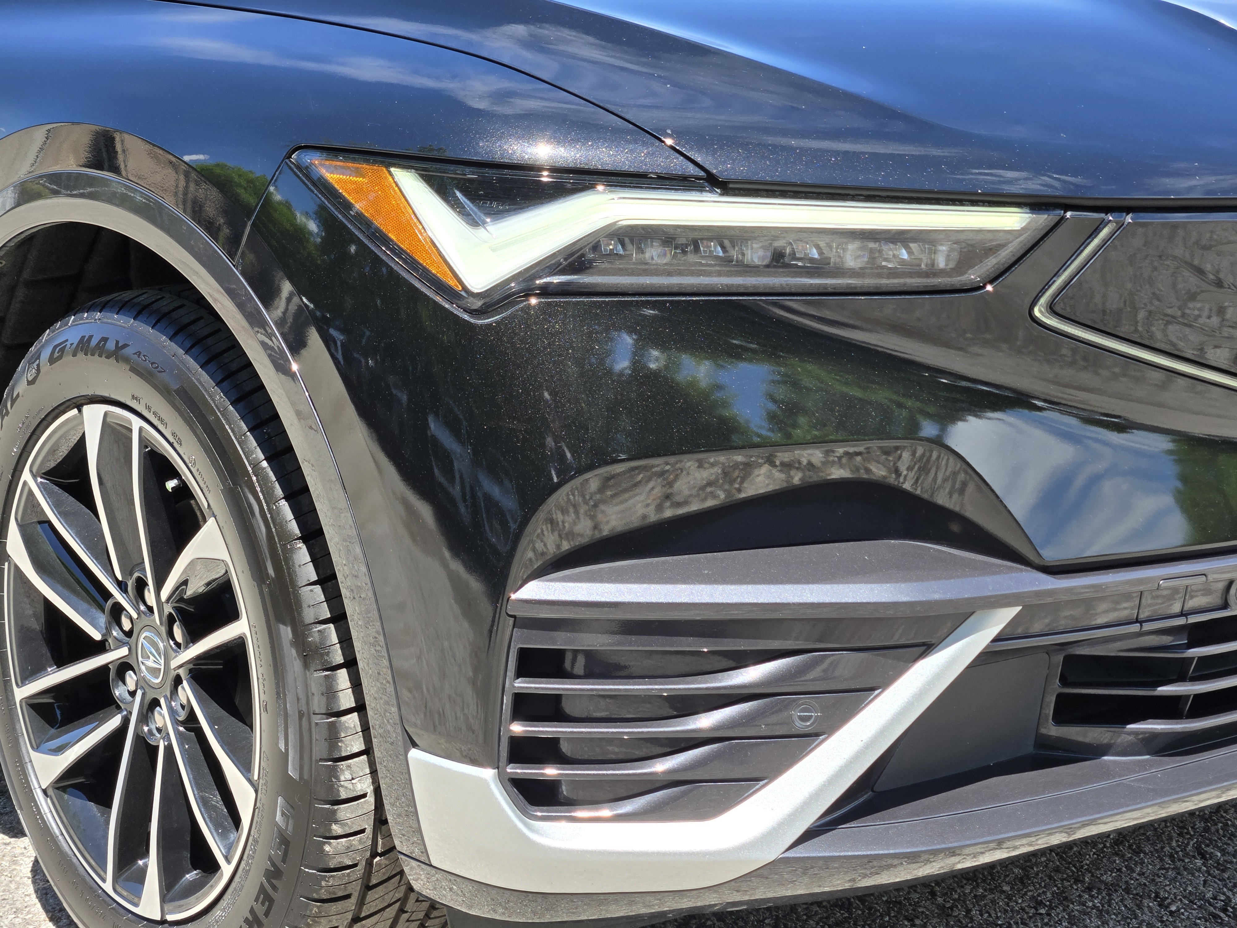 Certified 2024 Acura ZDX A-Spec image 9