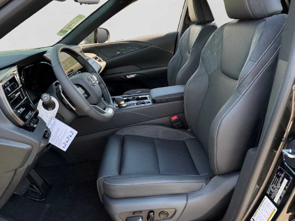 New 2026 Lexus RX 350 AWD image 12