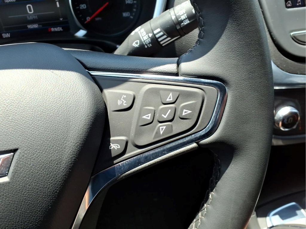 Certified 2024 Chevrolet Equinox LT FWD image 14
