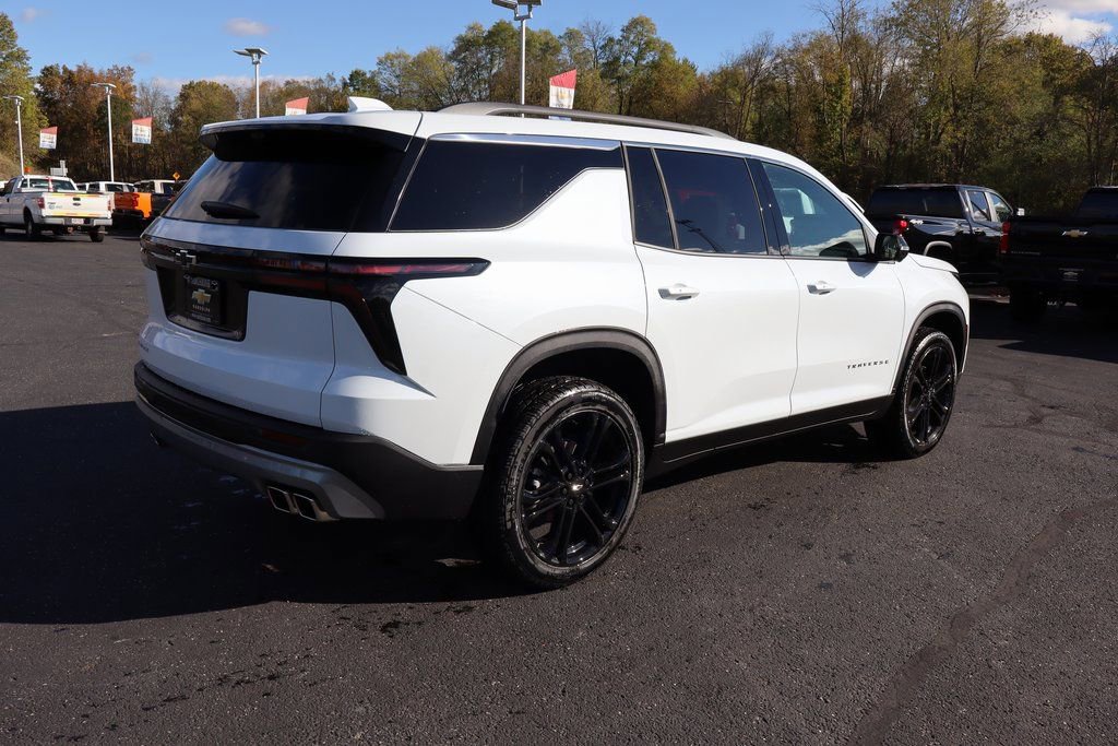 New 2026 Chevrolet Traverse LT w/ Driver Confidence Package FWD image 29