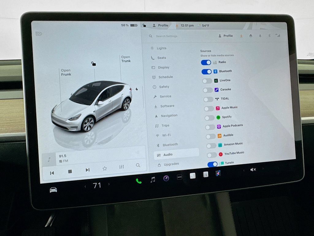 Used 2023 Tesla Model Y Long Range AWD/4WD image 54