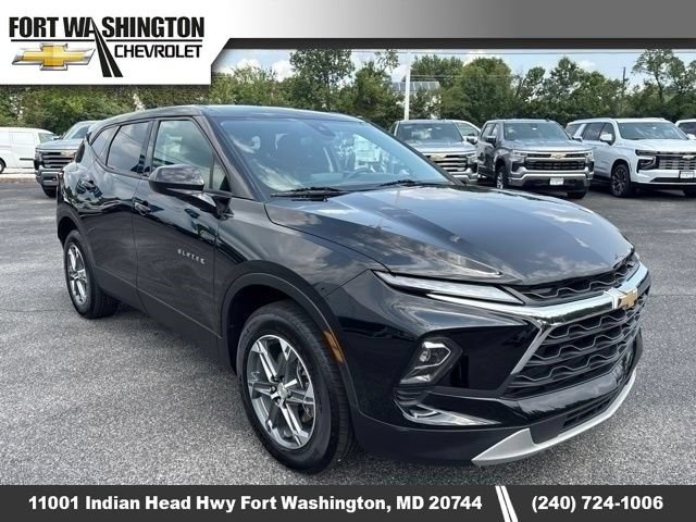 Used 2025 Chevrolet Blazer LT AWD/4WD image 6