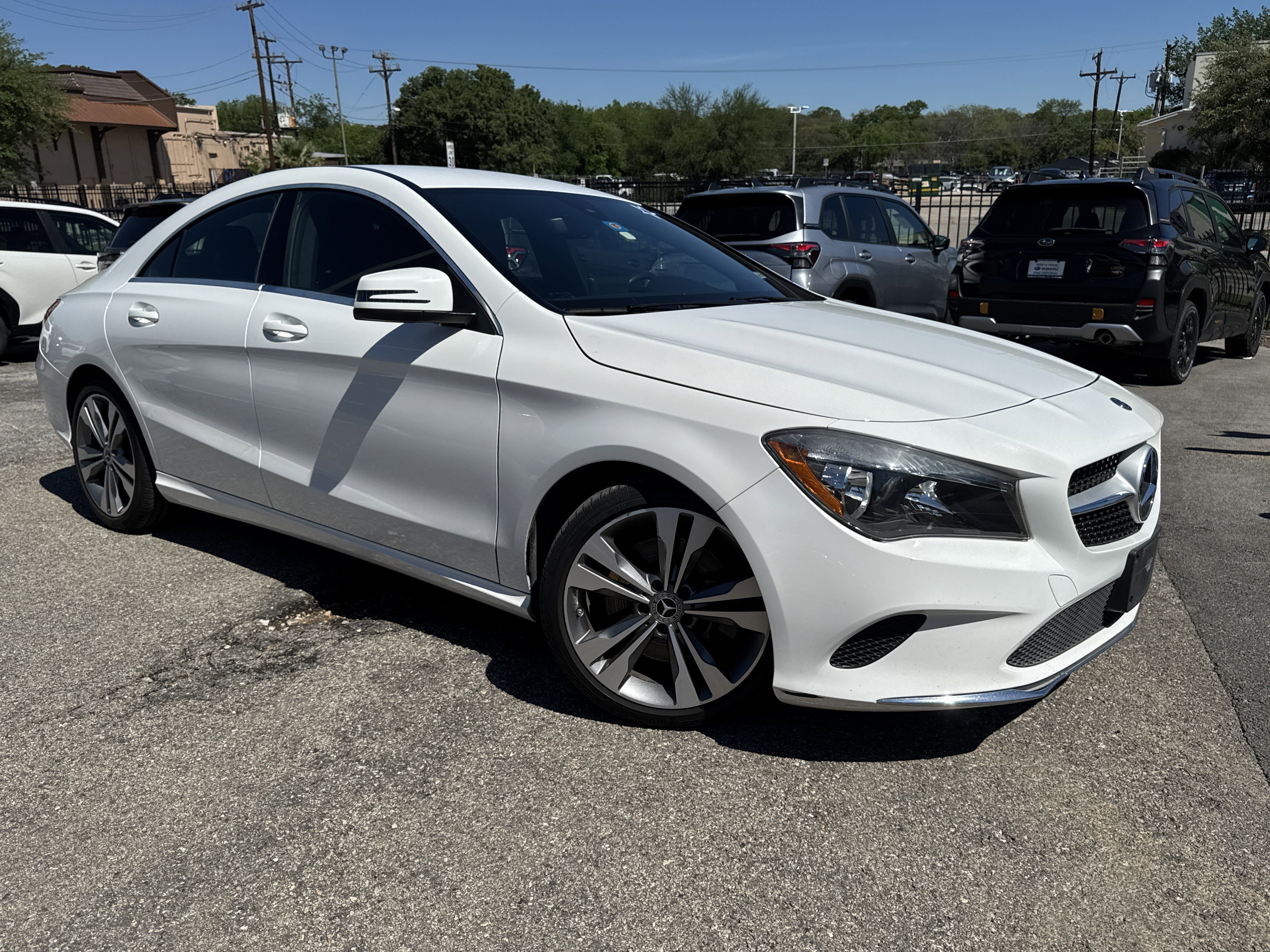 Used 2019 Mercedes-Benz CLA 250 image 1
