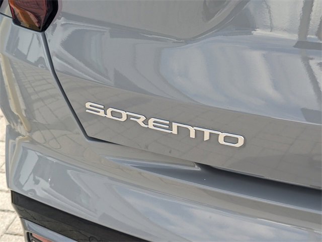 Used 2023 Kia Sorento EX image 12