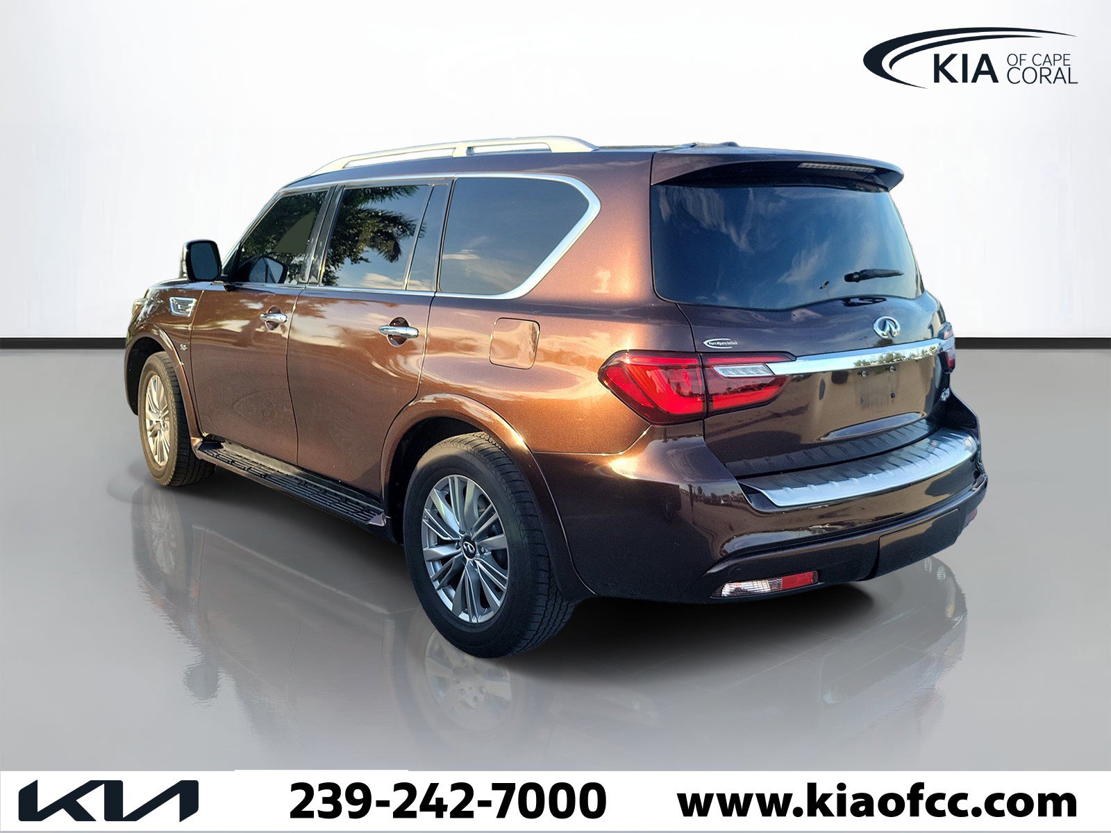 Used 2018 INFINITI QX80 2WD w/ Driver Assistance Package image 4