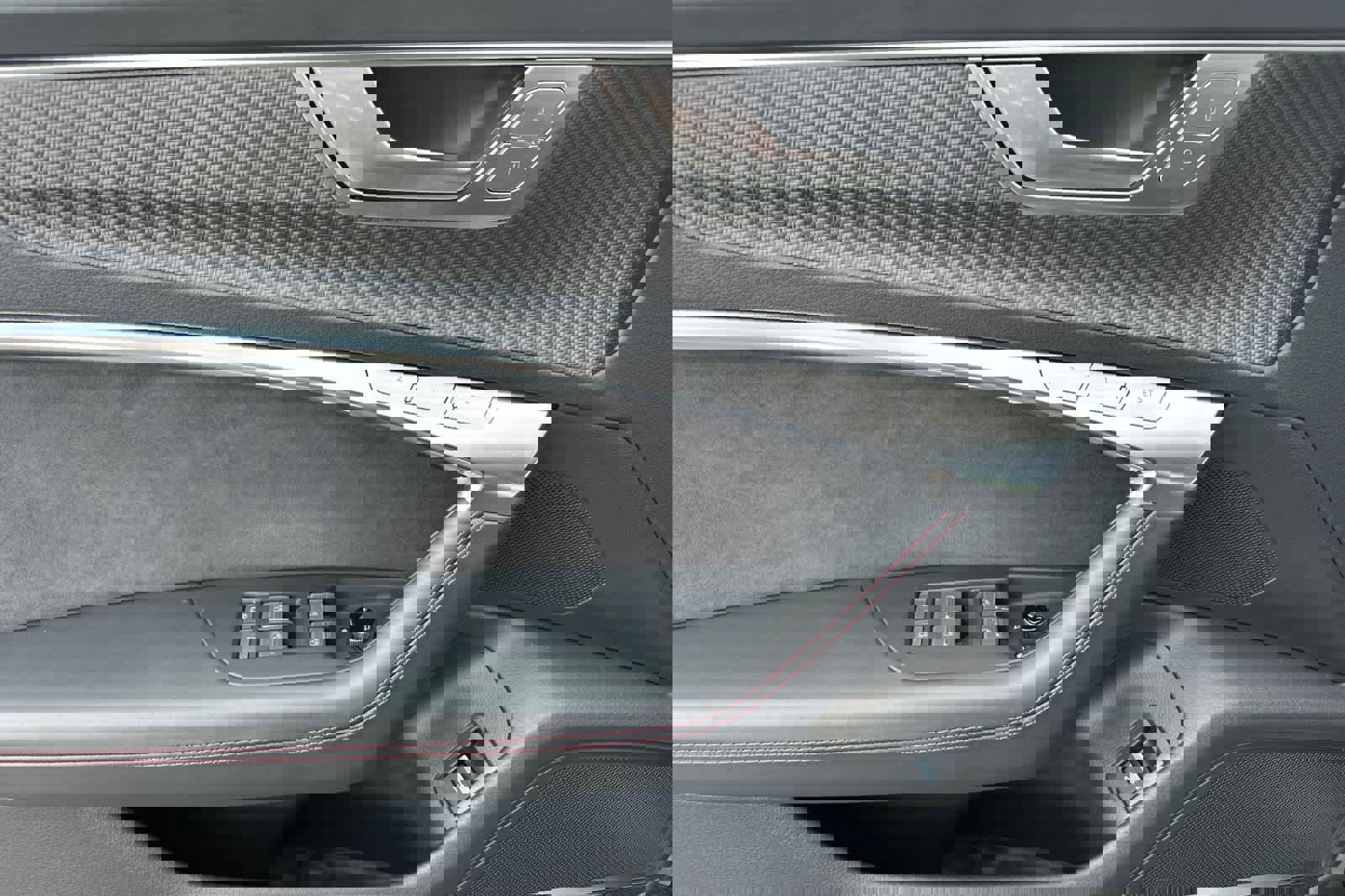 Used 2024 Audi RS 7 Performance w/ Black Optic Package image 12