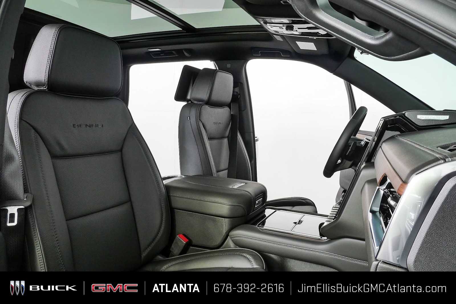 New 2026 GMC Yukon Denali w/ Denali Reserve Package AWD/4WD image 24