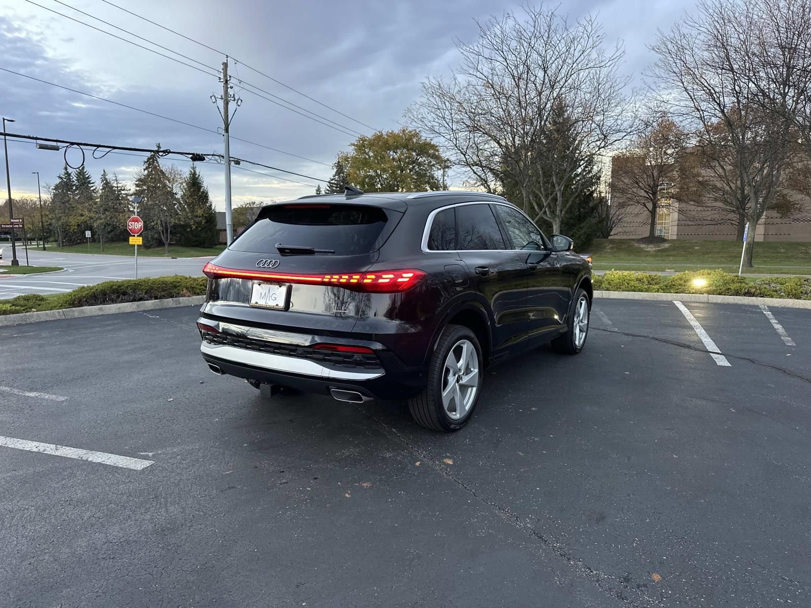 New 2025 Audi Q5 Premium Plus image 7