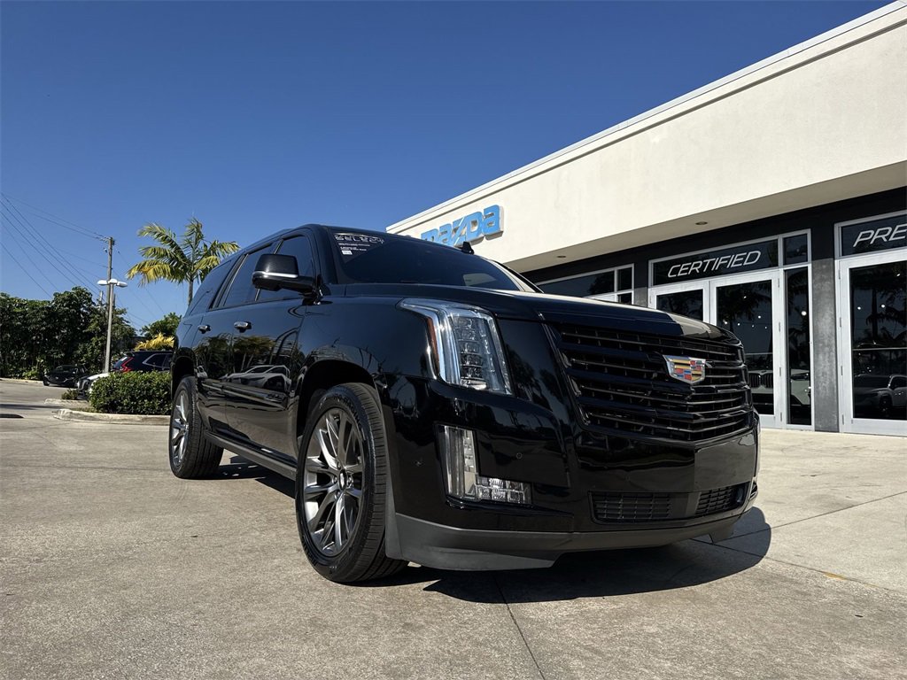 Used 2019 Cadillac Escalade Platinum w/ Escalade Sport Edition image 31