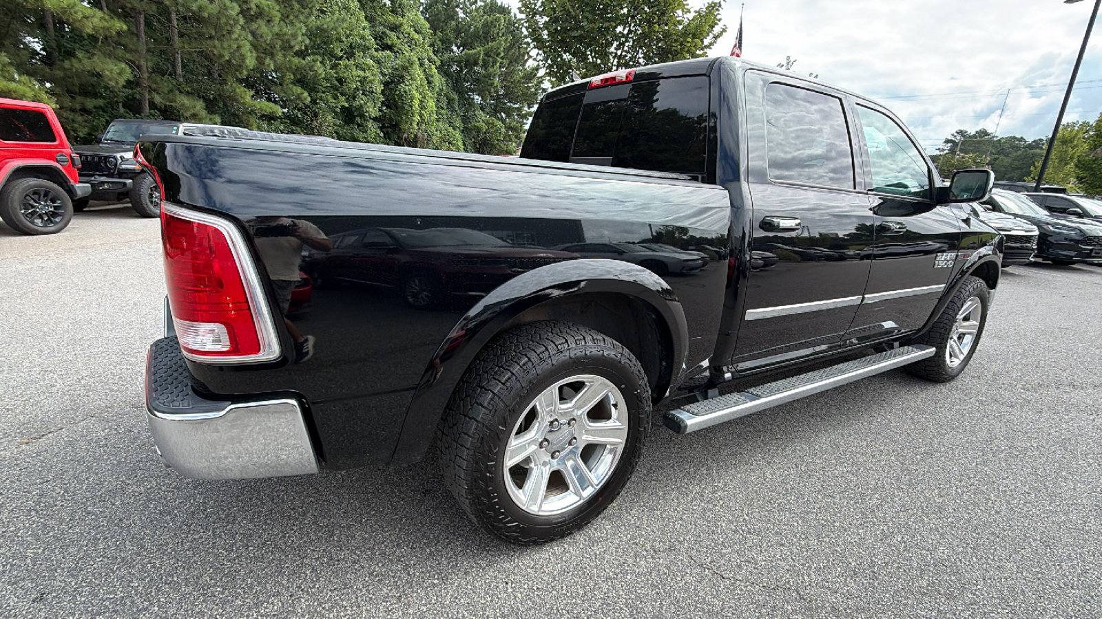 Used 2015 RAM 1500 Limited AWD/4WD image 8
