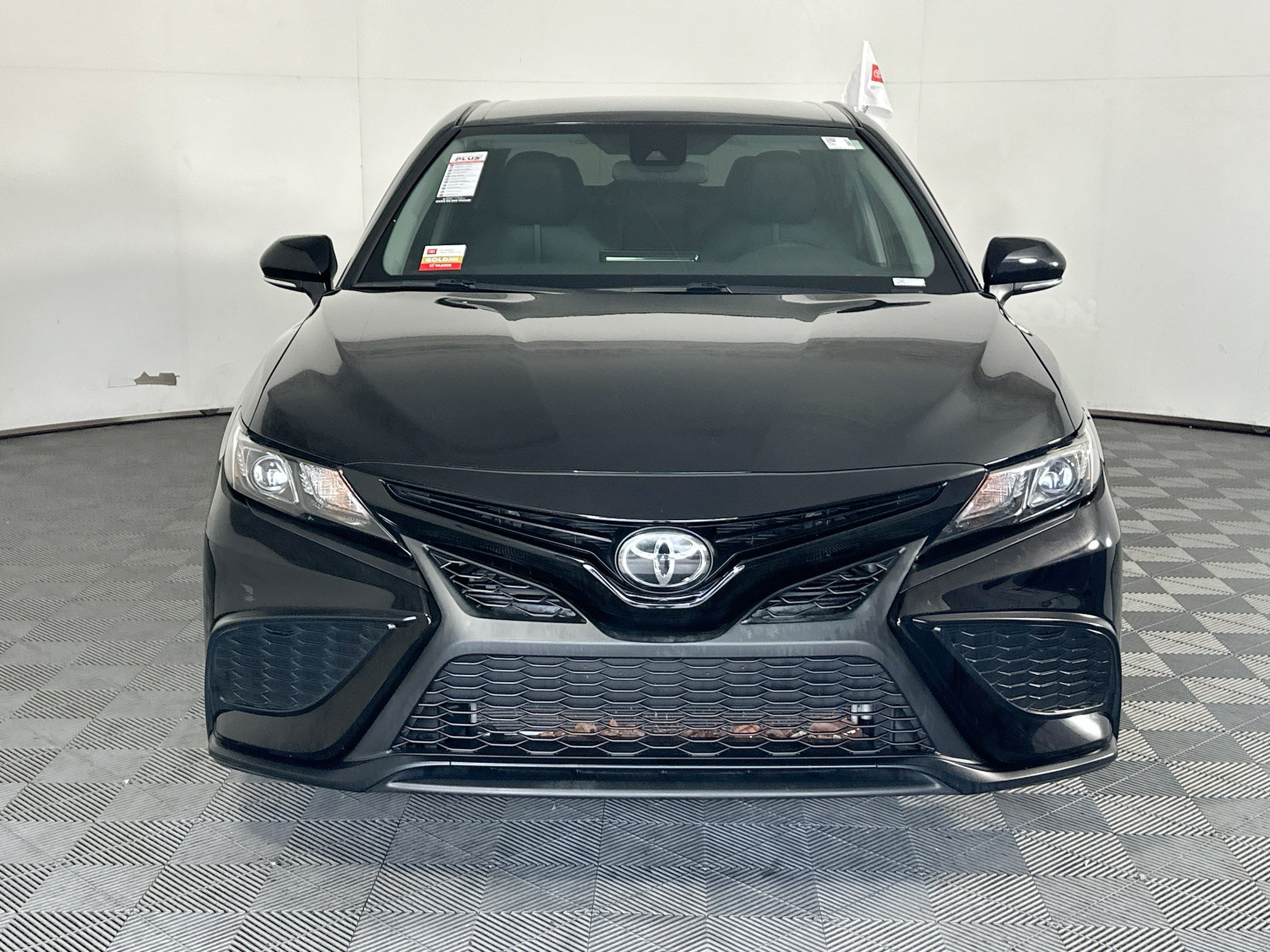 Certified 2023 Toyota Camry SE FWD image 8