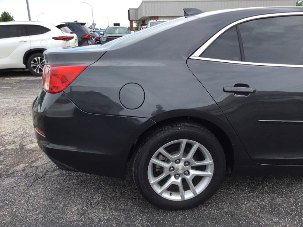 Used 2015 Chevrolet Malibu LT w/ Power Convenience Package FWD image 13