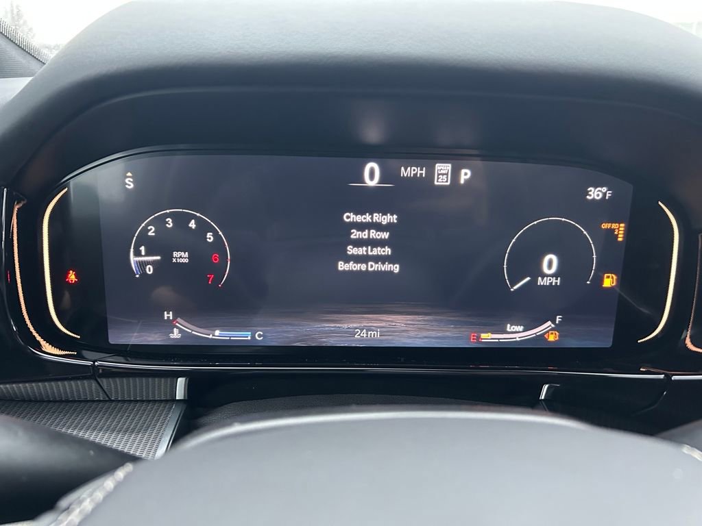 New 2026 Jeep Grand Wagoneer Summit w/ Premium Group III image 11