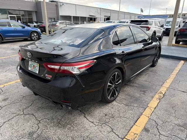 Used 2018 Toyota Camry XSE FWD image 4