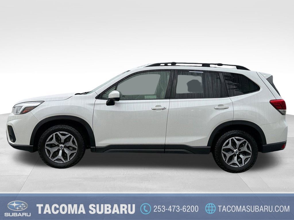 Used 2020 Subaru Forester Premium image 2