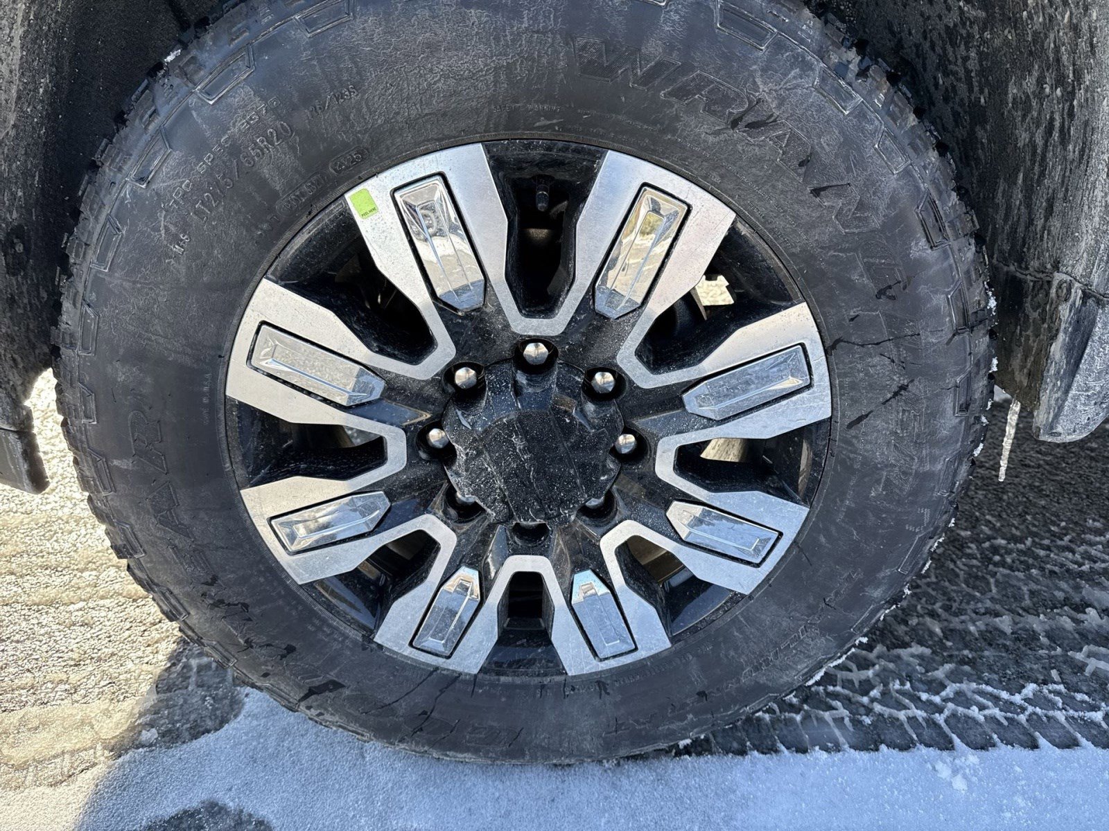 New 2026 GMC Sierra 3500 Denali w/ Denali Reserve Package image 8