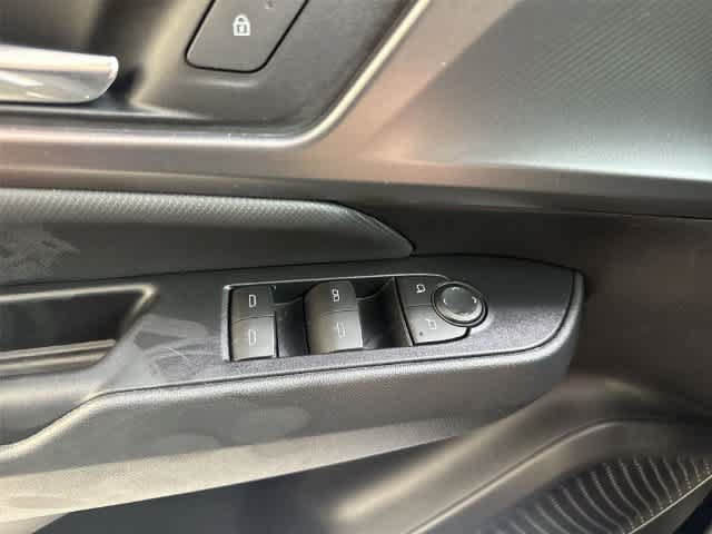 Used 2024 Chevrolet Equinox EV RS FWD image 23