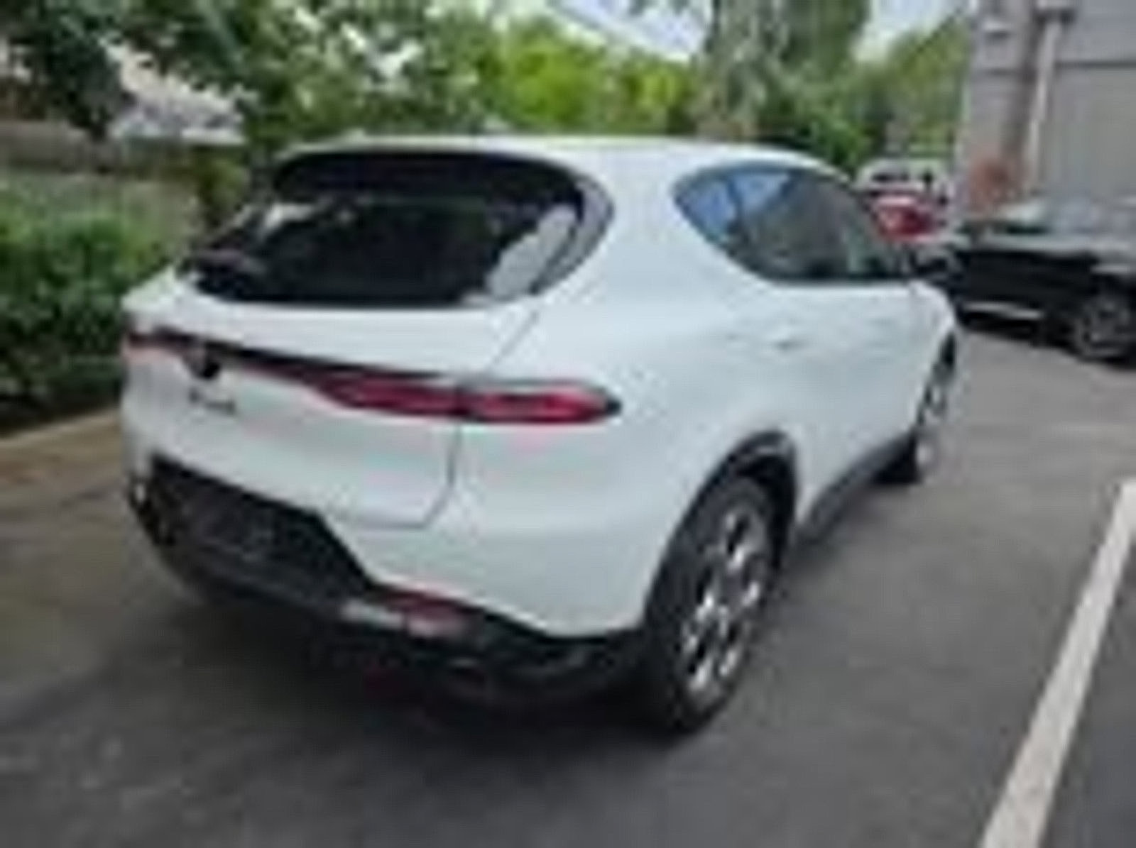Used 2024 Alfa Romeo Tonale Veloce AWD/4WD image 6
