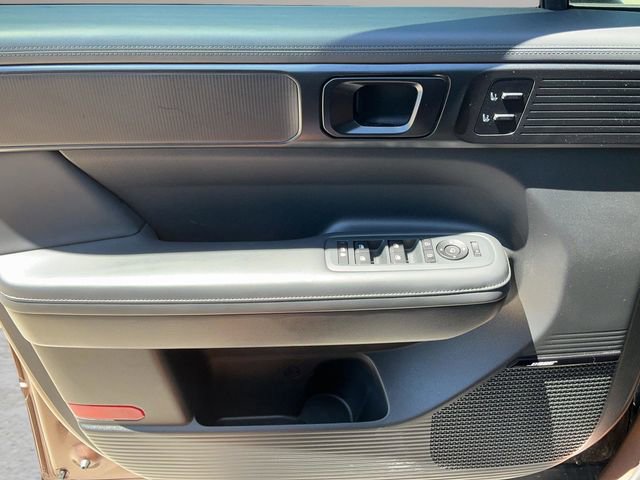 Used 2024 Hyundai Santa Fe Calligraphy AWD/4WD image 10
