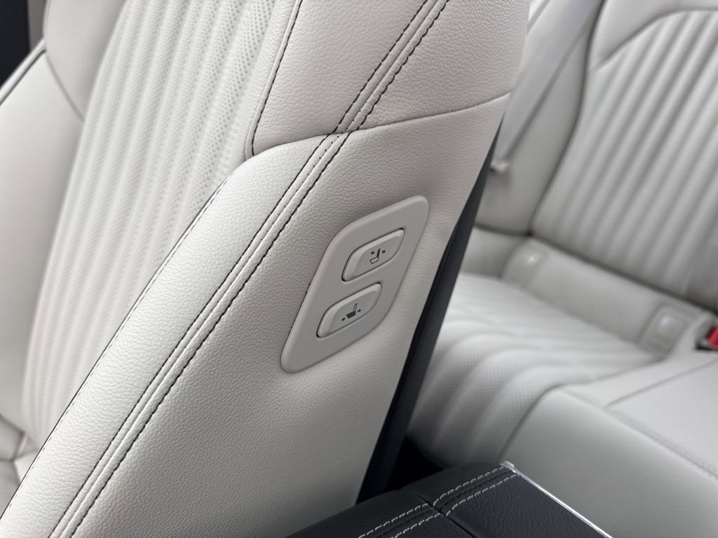 New 2026 Genesis G70 3.3T Sport Prestige AWD/4WD image 33