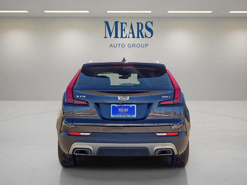 Used 2023 Cadillac XT4 Premium Luxury image 4