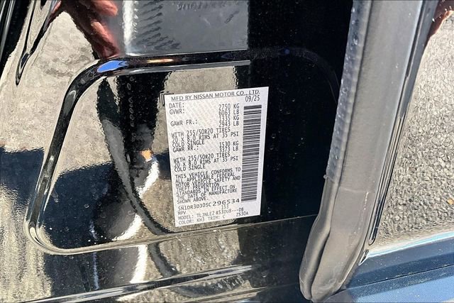 Certified 2025 Nissan Pathfinder Platinum w/ Cargo Package image 14