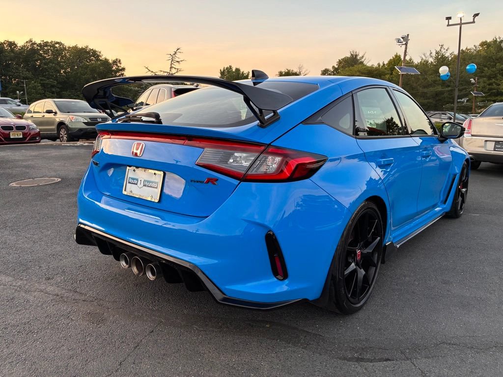 Used 2023 Honda Civic Type R image 7