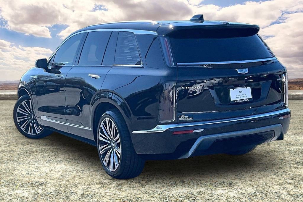 Certified 2026 Cadillac Vistiq Premium Luxury image 4