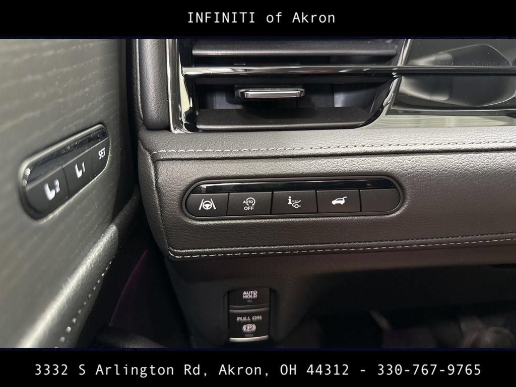 Certified 2025 INFINITI QX80 Sensory AWD/4WD image 73
